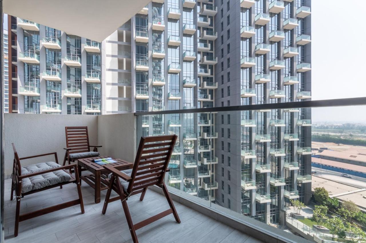 Eden'S Homes & Villas - Millennium Atria Residences ดูไบ ภายนอก รูปภาพ