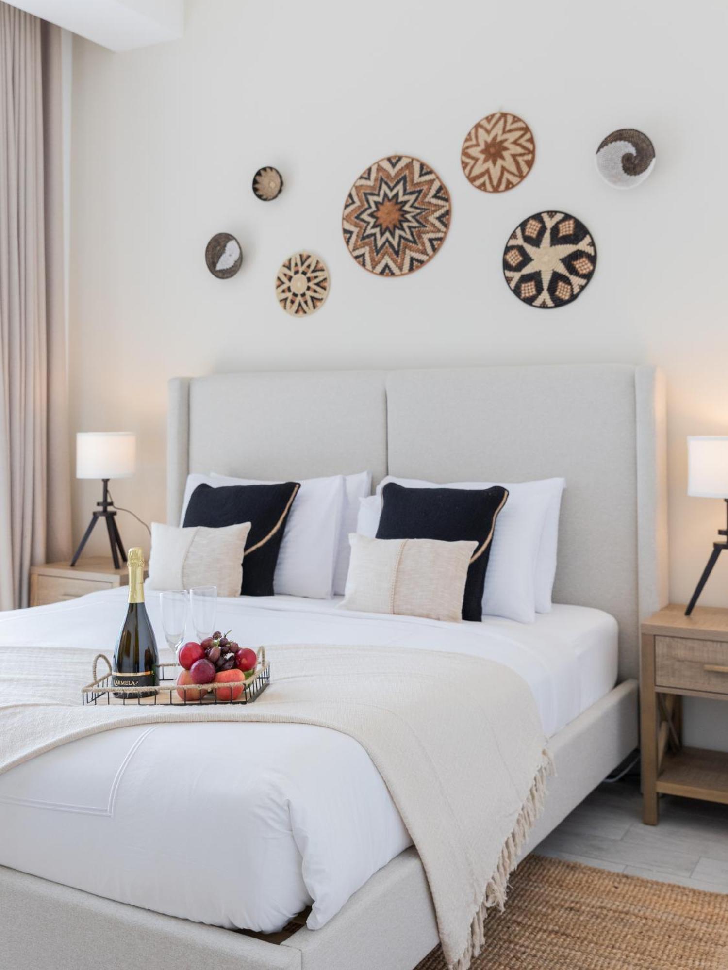 Eden'S Homes & Villas - Millennium Atria Residences ดูไบ ภายนอก รูปภาพ